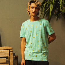 Lade das Bild in den Galerie-Viewer, Zitronen shirt unisex